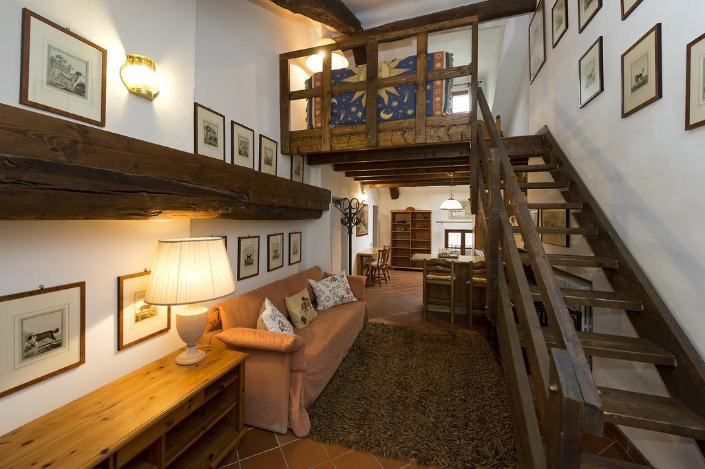B&B Il Quadrifoglio Sciolze Kültér fotó